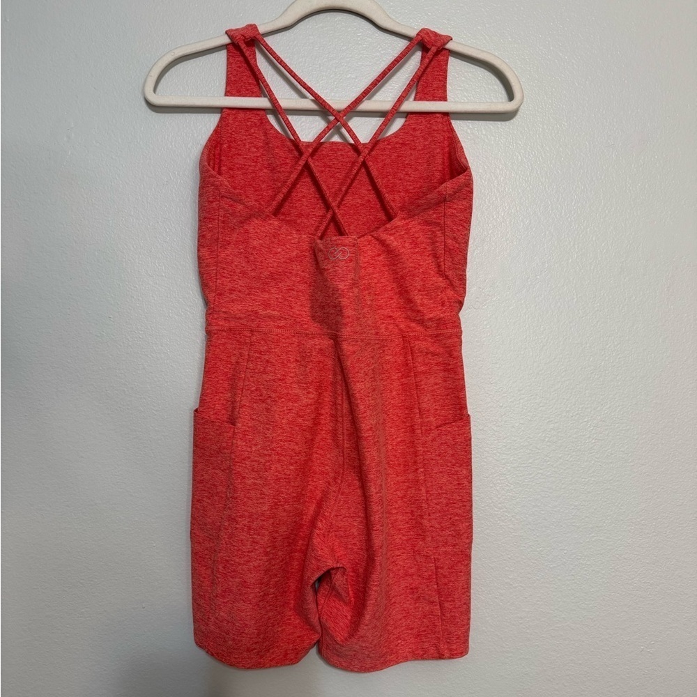 CALIA by Carrie Underwood Lustralux 5" Scoop Neck Bodysuit in Coral Heather - Picture 6 of 7